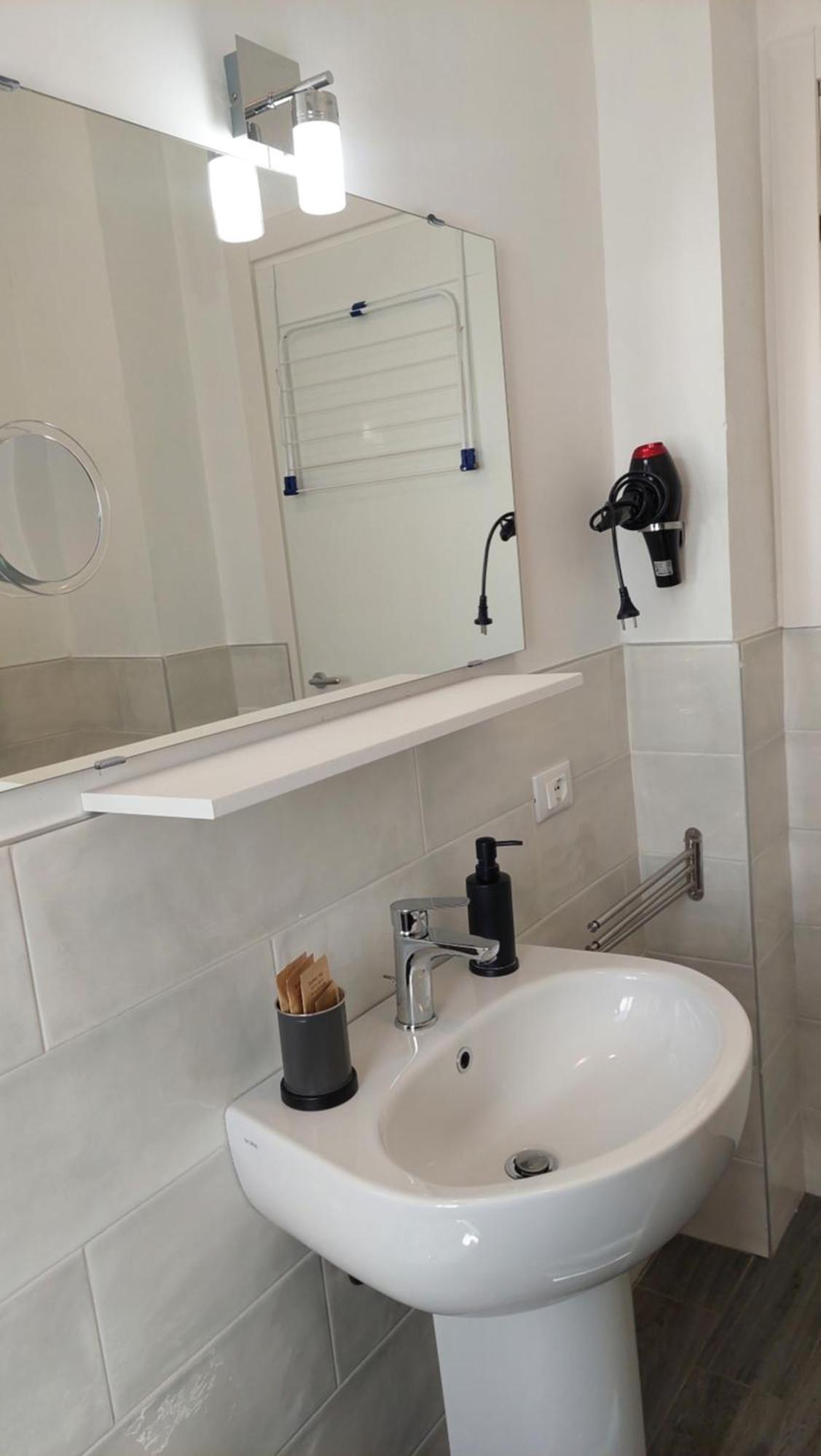 B&B Villa Giulia Дезенцано-дель-Гарда Екстер'єр фото