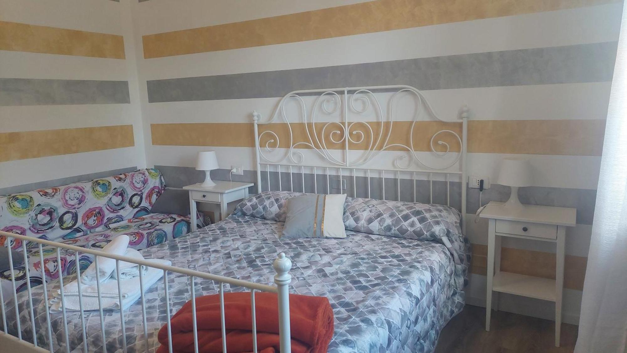 B&B Villa Giulia Дезенцано-дель-Гарда Екстер'єр фото