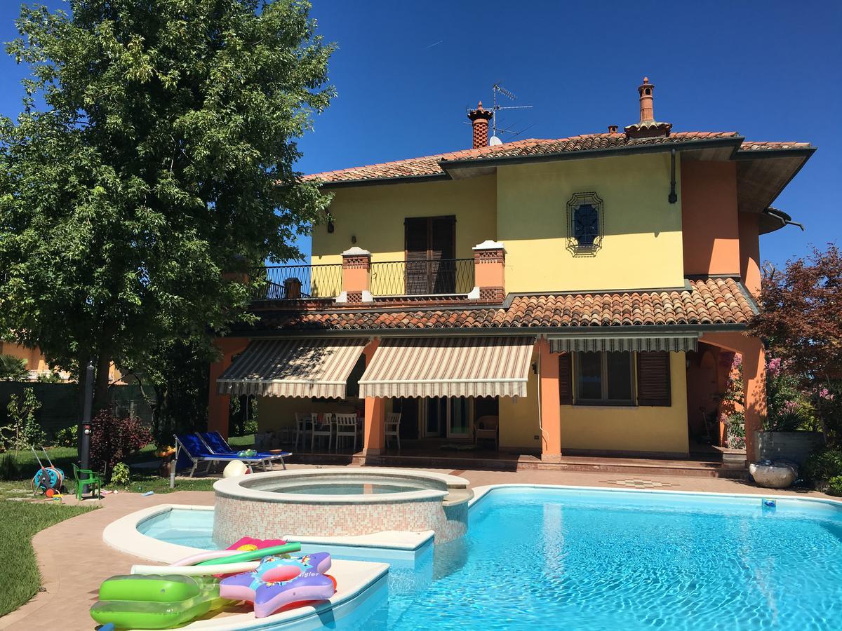 B&B Villa Giulia Дезенцано-дель-Гарда Екстер'єр фото