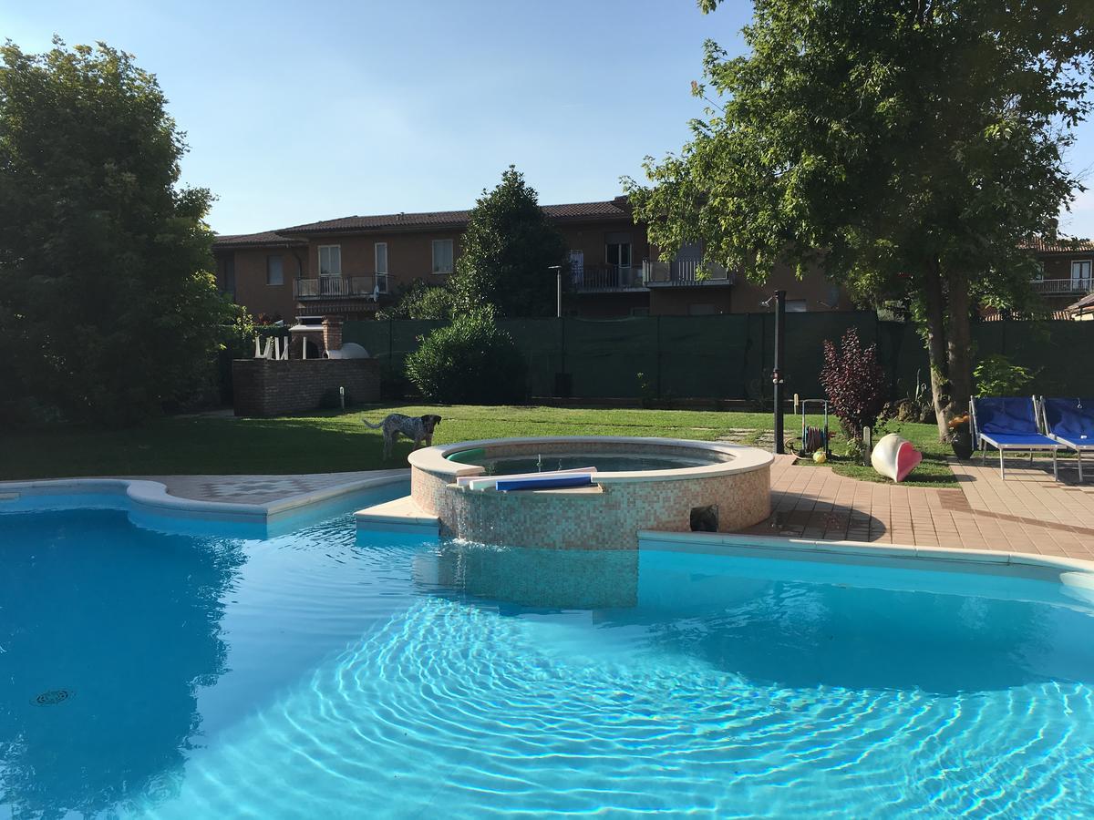 B&B Villa Giulia Дезенцано-дель-Гарда Екстер'єр фото